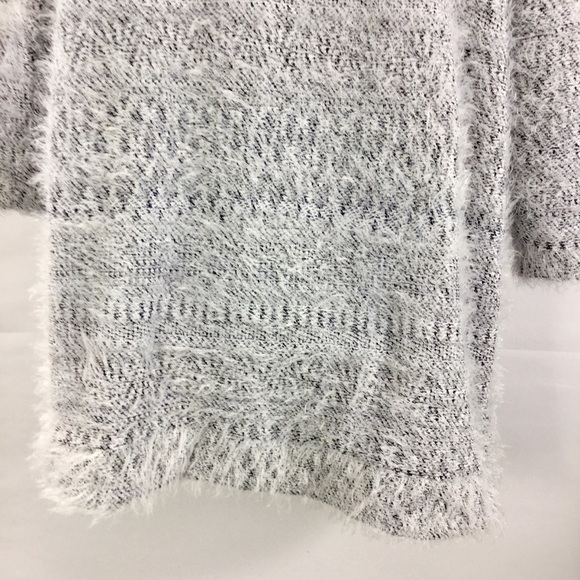 Vince Camuto Longline Gray Eyelash Open Front Cardigan Size M - Picture 8 of 11